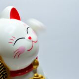 お金（招き猫）の画像